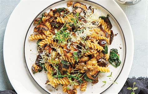 cheesy-mushroom-and-eggplant-pasta-healthy-food image