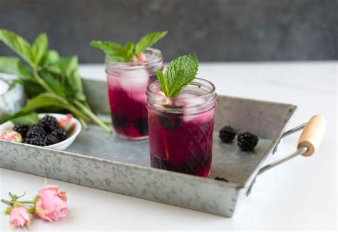 4-recipes-for-a-purple-haze-mixed-drink image