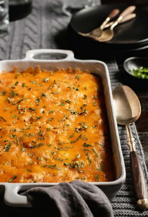easy-cheeseburger-bake-casserole-with-bisquick image