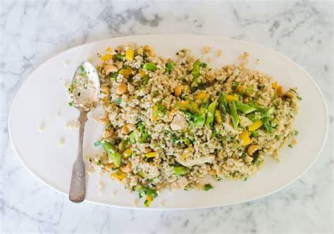 lunch-recipe-fried-brown-rice-with-asparagus-bell image