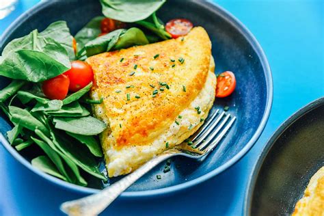 fluffy-souffl-omelette-ready-in-15-minutes-live-eat-learn image