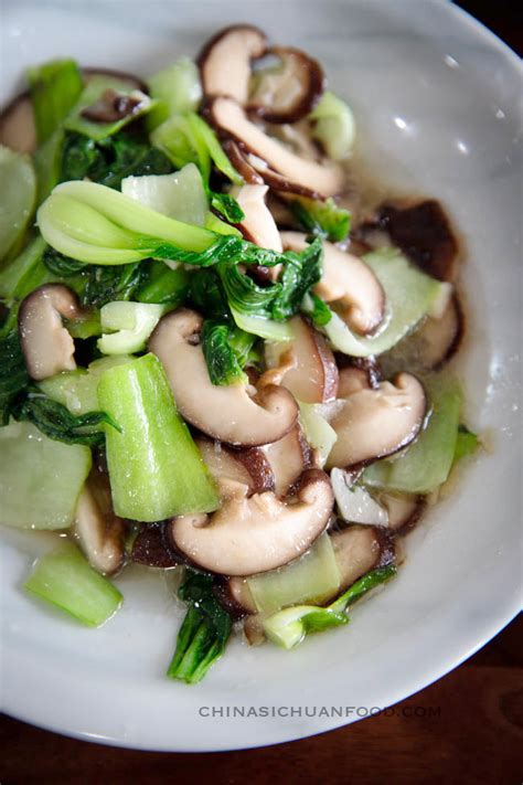 bok-choy-and-mushroom-stir-fry-china-sichuan-food image