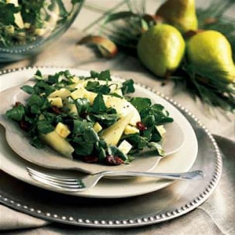 watercress-pear-and-goat-cheese-salad-with-sherry image