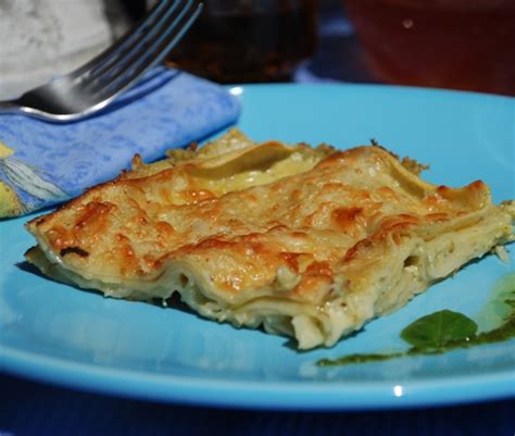 pesto-lasagna-food-channel image
