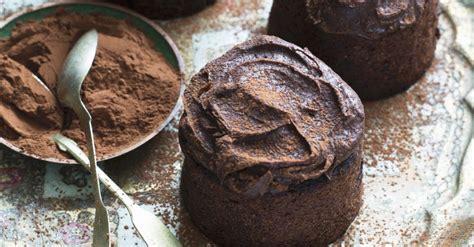 mini-chocolate-rum-cakes-recipe-eat-smarter-usa image