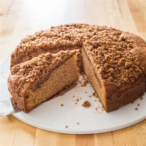 coffee-cake-with-pecan-cinnamon-streusel-americas image
