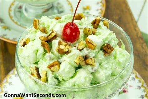 watergate-salad-recipe-pistachio-salad-gonna-want image