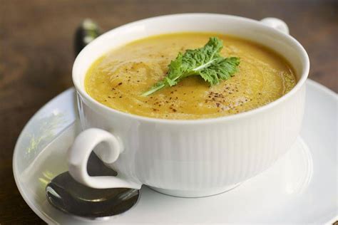 10-best-leftover-vegetable-soup image