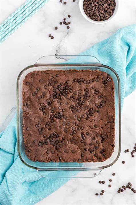 chocolate-cake-batter-fudge-simply-stacie image