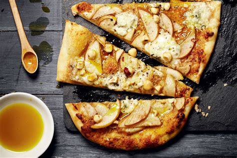 recipe-pizza-bianco-style-at-home image