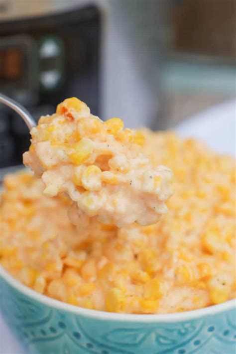 slow-cooker-cheesy-creamed-corn-the-diary-of-a-real image