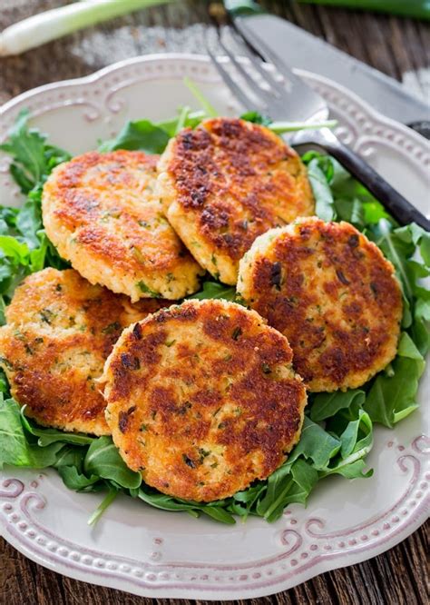 easy-crab-cakes image