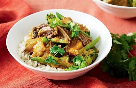 thai-red-curry-with-beef-and-pumpkin-healthy-food-guide image