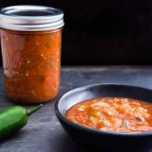 canning-salsa-chunky-tomato-salsa-from-better image