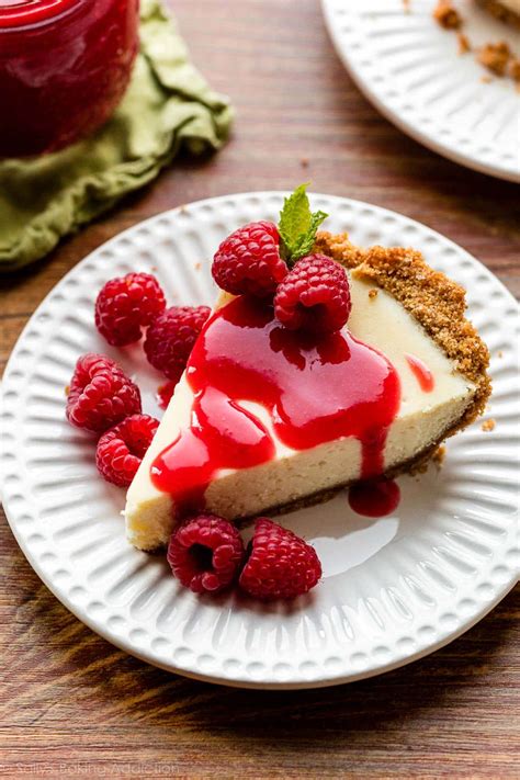 raspberry-dessert-sauce image