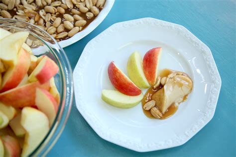 creamy-caramel-apple-dip-at-home-with-shay-gluten image