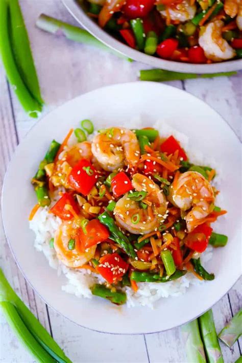 easy-shrimp-stir-fry-with-vegetables image