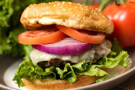 the-best-homemade-garlic-burger-chef-shamy image