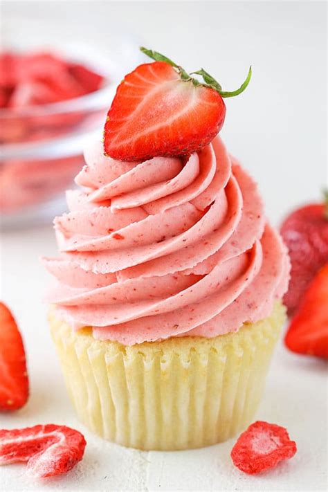 the-best-homemade-strawberry-frosting-how-to-make-frosting image