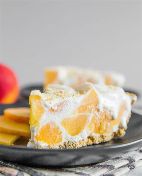 icebox-peach-pie-4-ingredient-no-bake-pie image