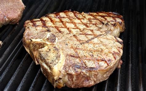 grilled-t-bone-steaks-recipe-recipezazzcom image
