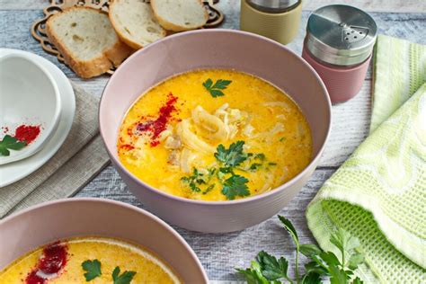sweet-onion-soup-recipe-cookme image