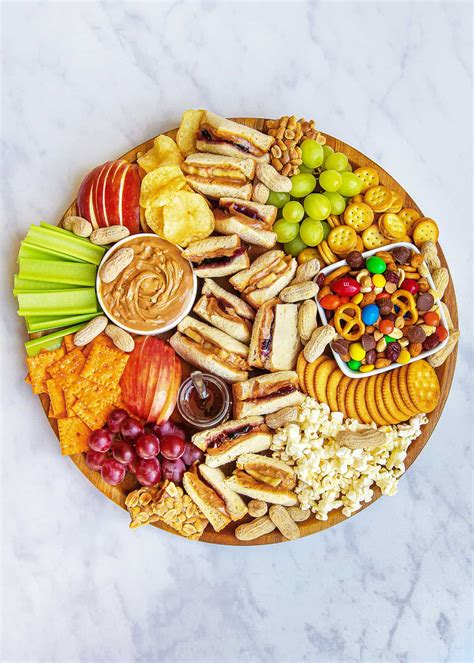 pbj-snack-board image