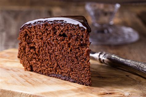 gluten-free-chocolate-beetroot-cake-recipe-food image