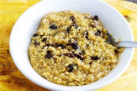 brown-sugar-cinnamon-oatmeal-great-start-to-your-day image