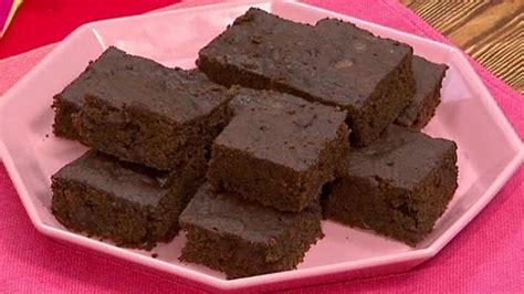 fudgy-chocolate-spinach-brownies-food-network image