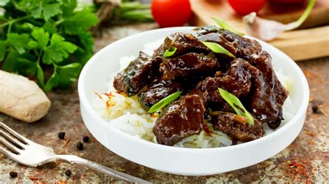 the-untold-truth-of-mongolian-beef-mashedcom image