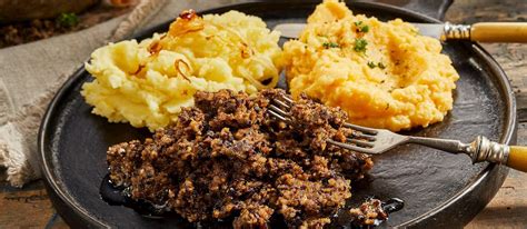 neeps-and-tatties-traditional-potato-dish-from-scotland image