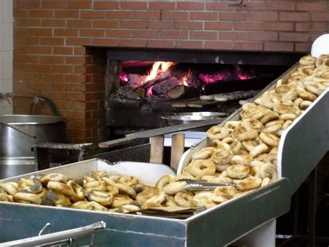 montreal-bagels-the-canadian-encyclopedia image