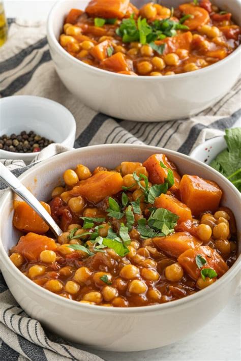 an-easy-one-pot-vegetable-vegan-chickpea-stew image
