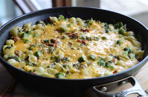 asparagus-frittata-weekend-at-the-cottage image