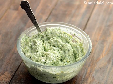 coriander-and-mint-dip-indian-style-coriander-and-mint-dip image