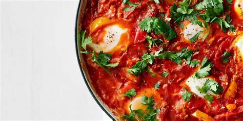 stewed-peppers-and-tomatoes-with-eggs-womans-day image