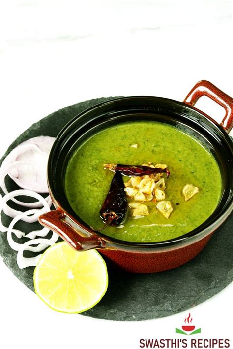 spinach-curry-recipe-indian-palak-curry image