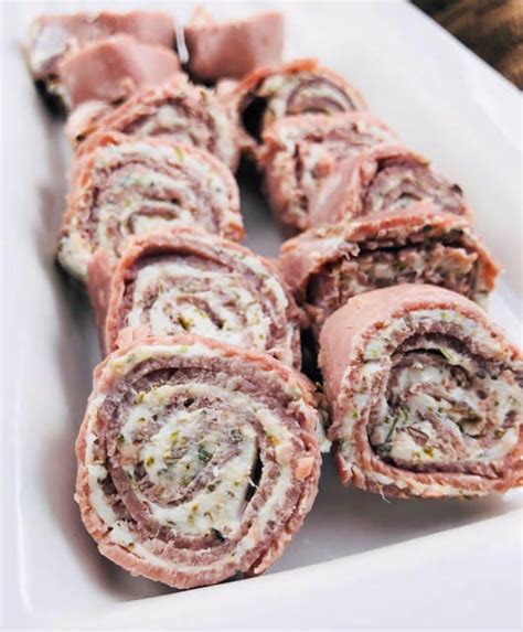 low-carb-roast-beef-roll-ups-with-herb-cream-cheese image