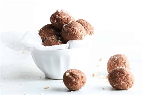 5-ingredient-chocolate-brazil-nut-balls-the-toasted image