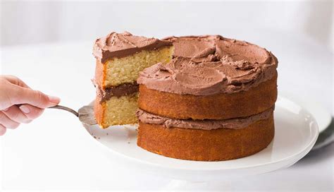 fluffy-vanilla-cake-recipe-queen-fine-foods image