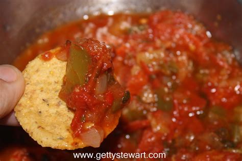 how-to-make-freezer-salsa-tomatoes-getty-stewart image