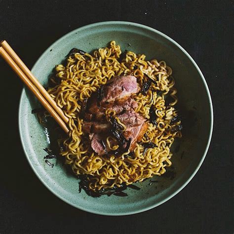 12-ramen-recipes-that-transform-instant-noodles-taste image