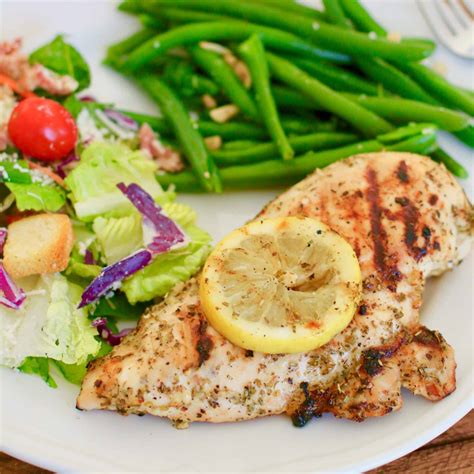 grilled-italian-lemon-garlic-chicken-the-country-cook image