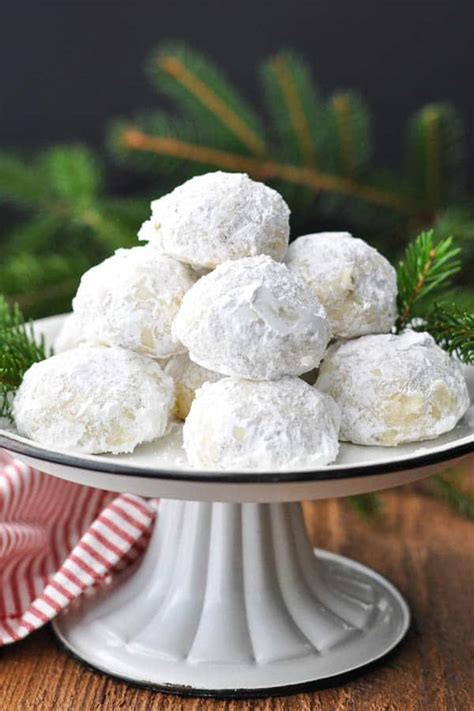russian-tea-cakes-snowball-cookies-the image
