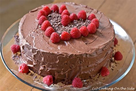 recipe-chocolate-fudge-layer-cake-cooking-on-the image