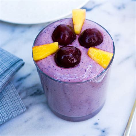 how-to-make-silky-fruit-smoothies-with-tofu-garlic image