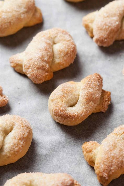 best-italian-cookie-recipes-grandmas image