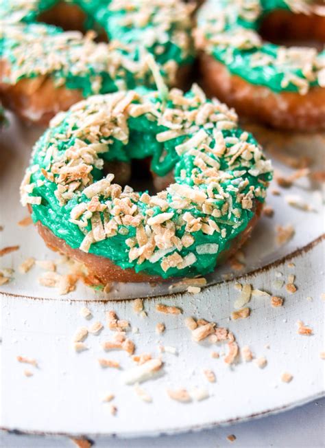 key-lime-pie-donuts-daily-dish image