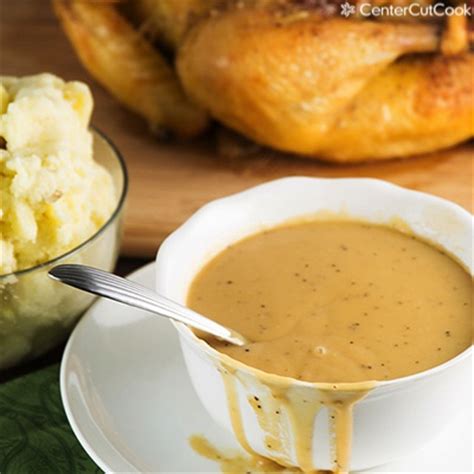 perfect-turkey-gravy-recipe-centercutcook image